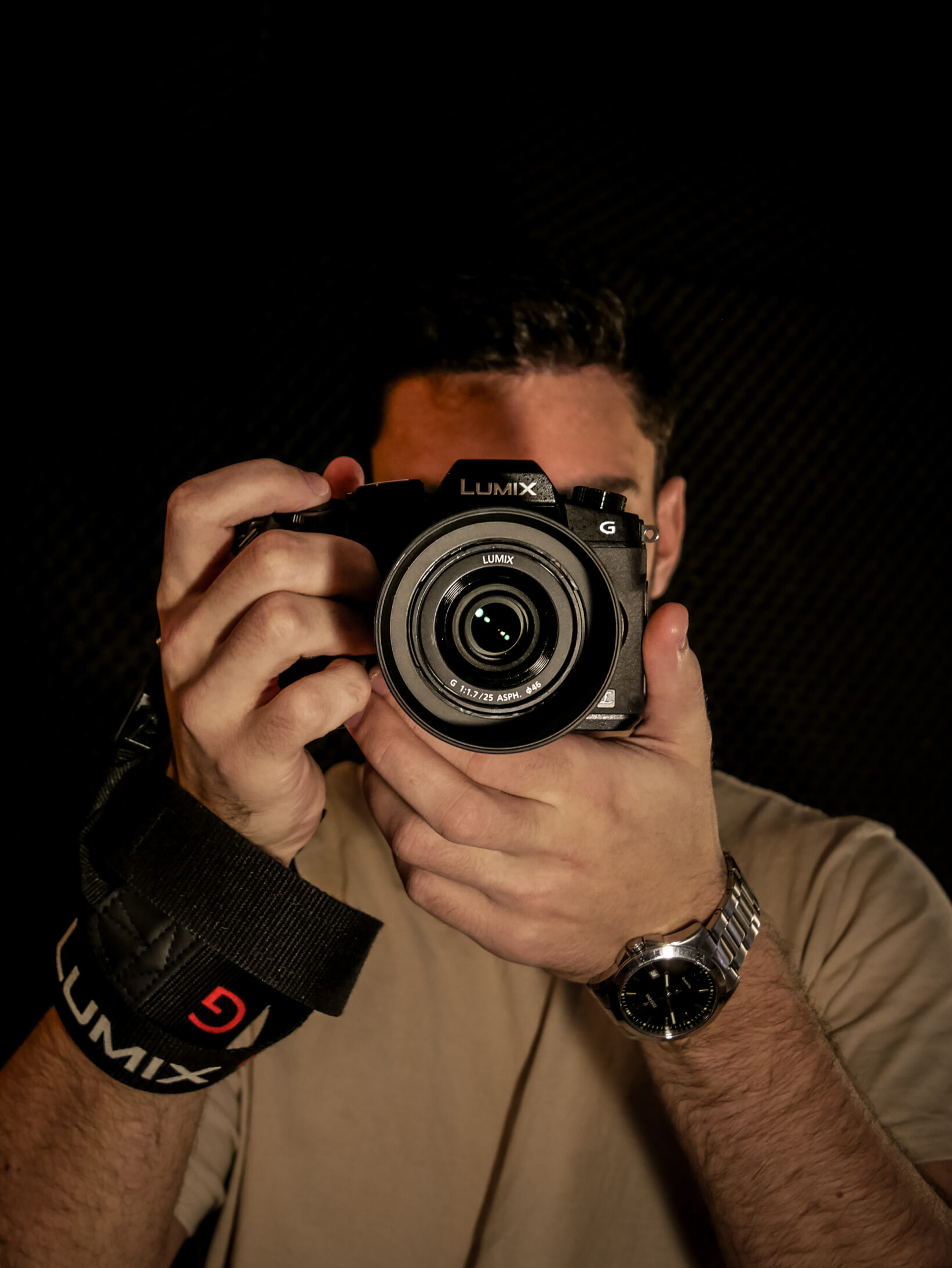 Romain MOSER, photographe corporate, événementiel à Lyon, disponible sur Fleor